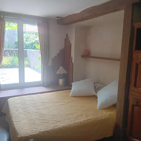 Apartment Independant In A Little Organic Farm At Sur Sevre 44690 France *